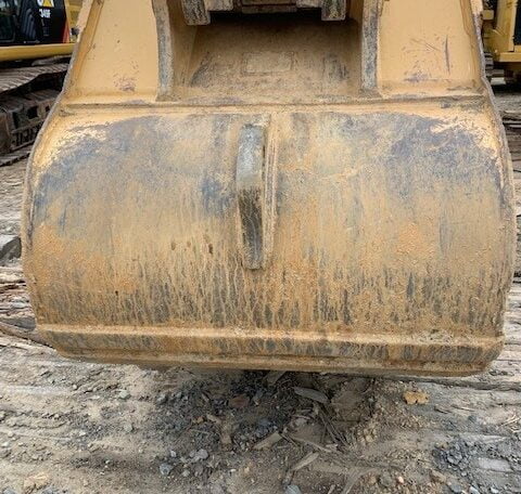 USED 54" Caterpillar Excavator Bucket MHY02833