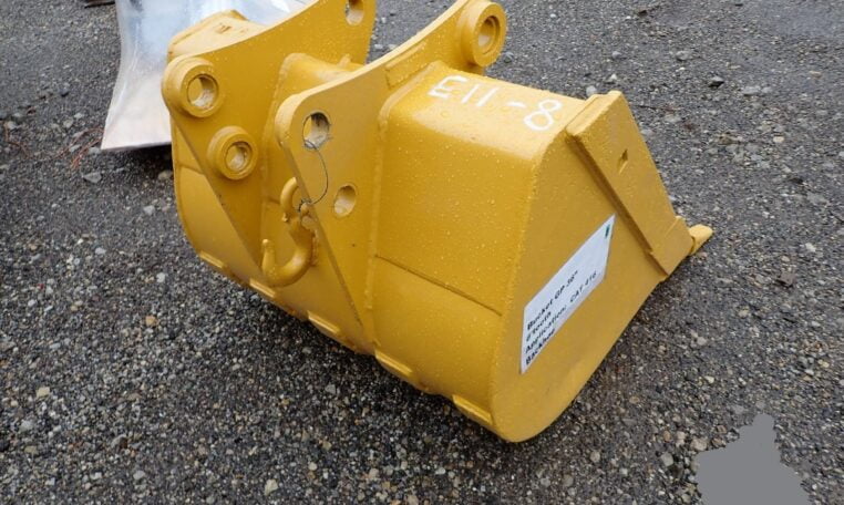 USED 16" Loader Backhoe Bucket s/n 9106